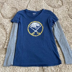 Buffalo Sabres Womens long sleeve tee Medium